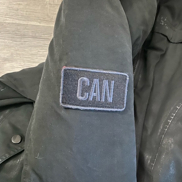 Men's winter jacket size L - Picture 3 of 8